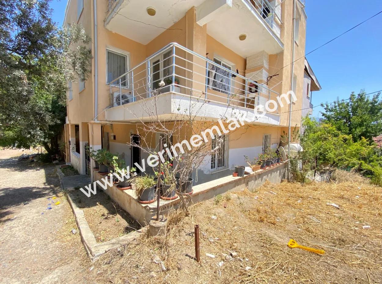Ürkmez De Deniz Tarafında Giriş Katı Kiralık 2+1 Daire
