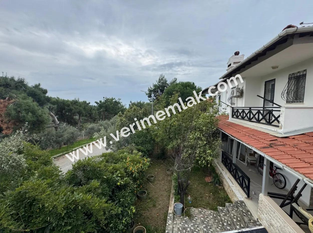  Özdere Merkezde Bahçeli Satılık 3+1 Villa;