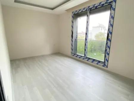 Seferihisar Doğanbey'de Müstakil Girişli Lüks Yapılı 4+1 Yazlık