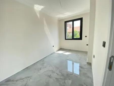 Doğanbey De Denize 150 Mt Mesafede Köşe Villa Satılık 3+1