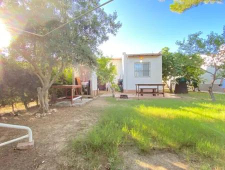 Doğanbey De Denize Fıfır Site İçinde Mustakil Bahçeli Satılık 3+1 Villa