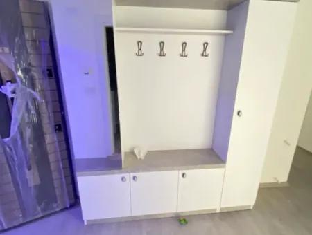 Ürkmez'de Salon Mutfak Ayrı Asansörlü Sıfır Satılık 3+1 Daire