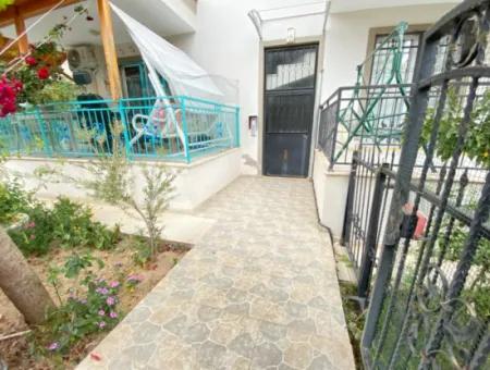 Ürkmez De Çarşi Merkeznde Deniz 200M Satılık 2+1 Daire