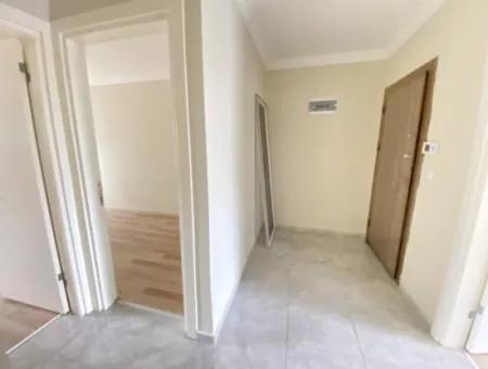 Ürkmez De Çarşi Merkeznde Deniz 200M Satılık 2+1 Daire