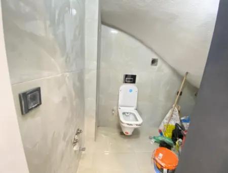 Doğanbeyde Geniş Bahçeli Ultra Lüks Satılık 3+1 Villa