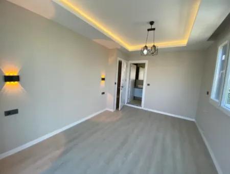 Doğanbeyde Geniş Bahçeli Ultra Lüks Satılık 3+1 Villa