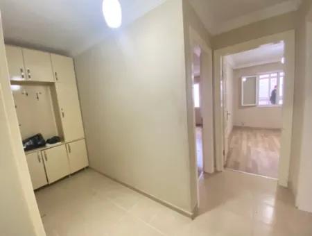 Ürkmez De Çarşı Merkezinde Denize Yakın Satılık 2+1 Daire