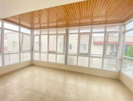 Ürkmez De Çarşı Merkezinde Denize Yakın Satılık 2+1 Daire