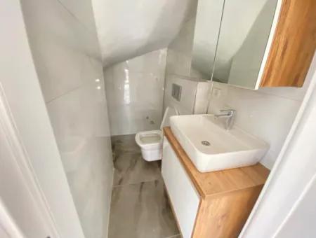 Doğanbey De Tek Mustakil Havuzlu Geniş Bahçeli Satılık 3+1 Villa
