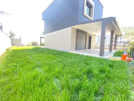 Doğanbey Full Deniz Manzaralı Yerden Isıtmalı Satılık 5+1 Villa