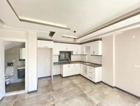 Doğanbey De Denize Yakın Önü Yeşil Alan Satılık 3+1 Villa