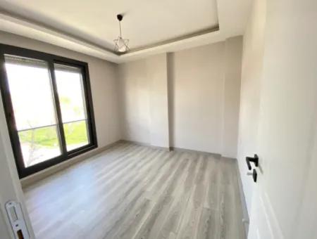 Doğanbey De Denize Yakın Önü Yeşil Alan Satılık 3+1 Villa