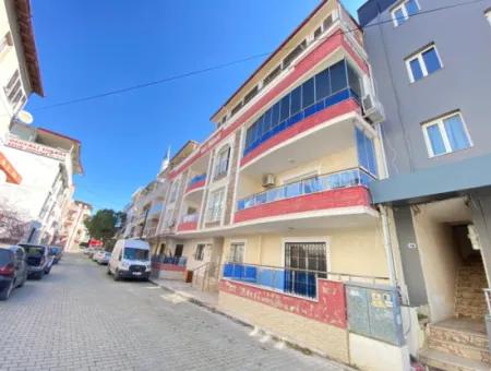 Ürkmez De Denize 150M2 Geniş Ferah Satılık 2+1 Daire