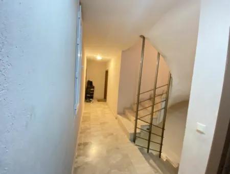 Ürkmez De Denize 150M2 Geniş Ferah Satılık 2+1 Daire
