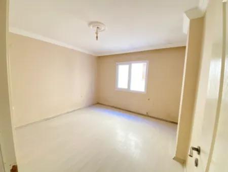 Ürkmez De Denize 150M2 Geniş Ferah Satılık 2+1 Daire
