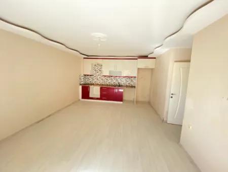 Ürkmez De Denize 150M2 Geniş Ferah Satılık 2+1 Daire