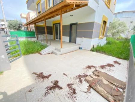 Seferihisar Doğanbeyde Denize 500Mt Satilik 3+1 Villa