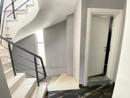 Seferihisar Doğanbeyde Denize 500Mt Satilik 3+1 Villa