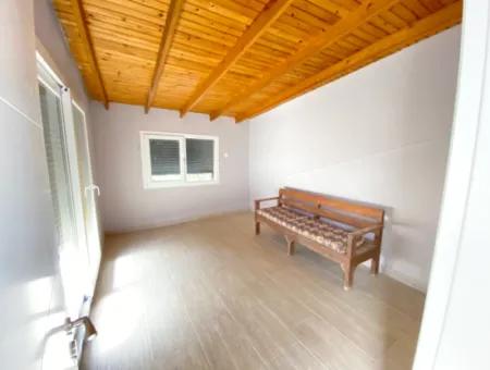 Seferihisar Doğanbeyde Denize 500Mt Satilik 3+1 Villa