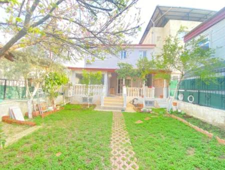 Ürkmez De Denize 100M Komple Bina Müstakil Satılık 7+3 Daireler