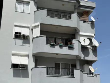 Ürkmez'de Uygun Fiyata Satılık Asansörlü Geniş Ferah 3+1 Daire