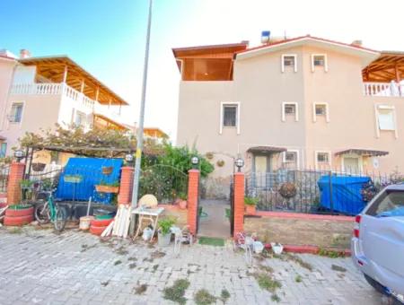 Seferihisar Ürkmezde Deniz Tarafında Eşyalı Satılık 4+1 Villa