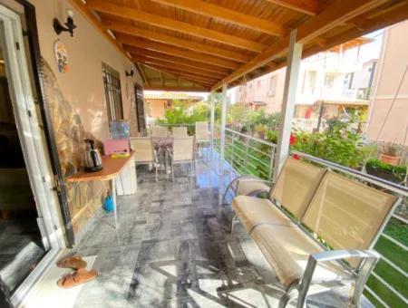 Seferihisar Ürkmezde Deniz Tarafında Eşyalı Satılık 4+1 Villa