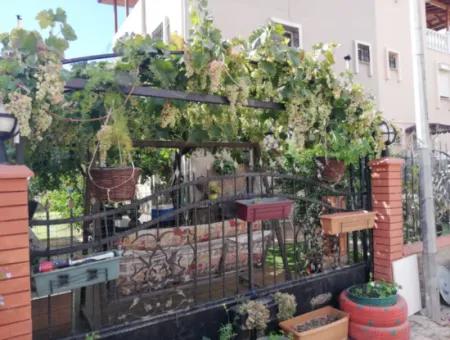 Seferihisar Ürkmezde Deniz Tarafında Eşyalı Satılık 4+1 Villa
