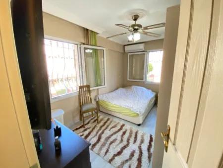 Seferihisar Ürkmezde Deniz Tarafında Eşyalı Satılık 4+1 Villa
