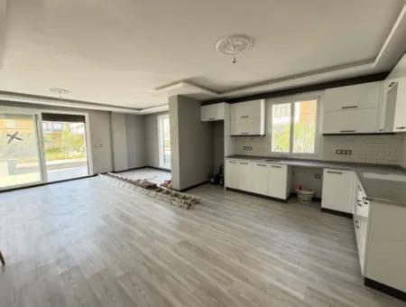 Doğanbey De Tek Müstakil Satılık 3+1 Villa