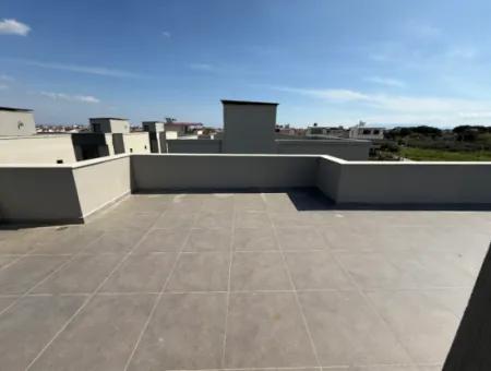 Doğanbey De Yerden Isıtma Havuzlu Satılık 3+1 Villa