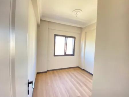 Gümüldür De Asansörlü Sıfır Satılık 2 +1 Daire