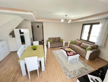 Ürkmez Merkez'de Satılık Full Eşyalı Teraslı 2+1 Daire Dubleks