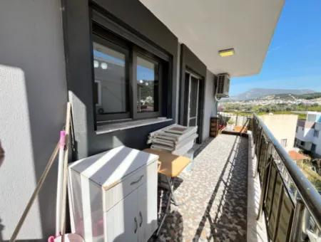 Ürkmez Merkez'de Satılık Full Eşyalı Teraslı 2+1 Daire Dubleks