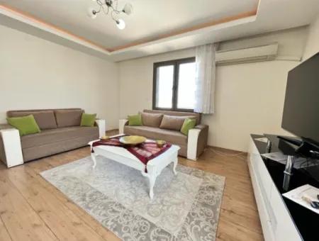 Ürkmez Merkez'de Satılık Full Eşyalı Teraslı 2+1 Daire Dubleks