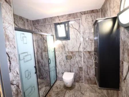 Ürkmezde Denize Tarafında Satılık 3+1 Villa