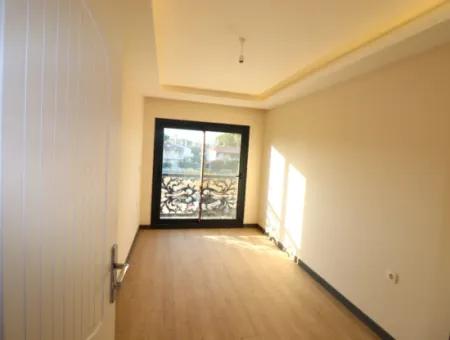 Ürkmezde Denize Tarafında Satılık 3+1 Villa