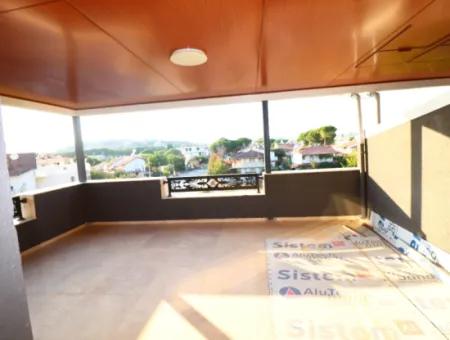 Ürkmezde Denize Tarafında Satılık 3+1 Villa