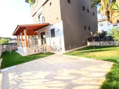 Ürkmezde Denize Tarafında Satılık 3+1 Villa