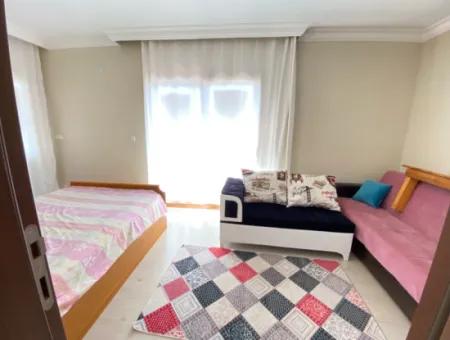 Doğanbey De Full Eşyalı Deniz Yakın Satılık 3+1 Villa