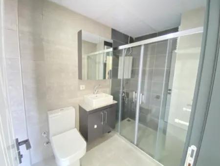 Gümüldür De Deniz Manzaralı Asansörlü Satılık 2+1 Daire