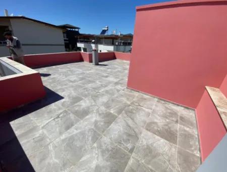 Denize 400 Metre Tek Müstakil Bahçeli Satılık 3+1 Villa
