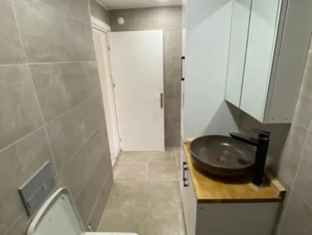 Denize 400 Metre Tek Müstakil Bahçeli Satılık 3+1 Villa