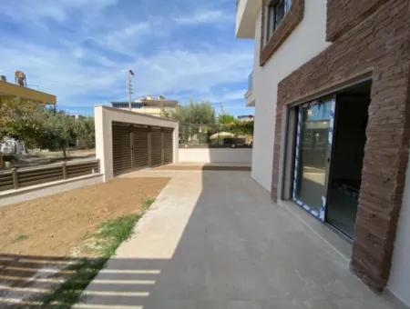 Özdere De Full Deniz Geniş Bahçeli Sıfır Satılık 3+1 Villa