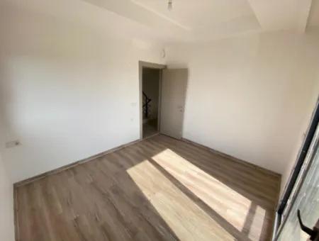 Özdere De Full Deniz Geniş Bahçeli Sıfır Satılık 3+1 Villa