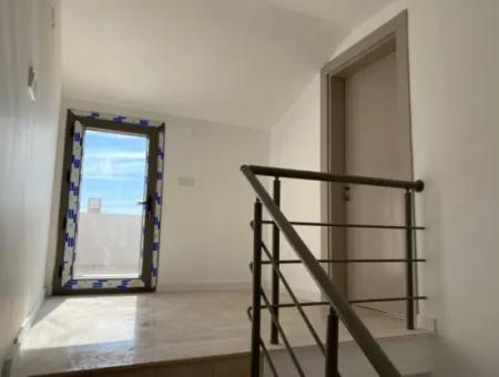 Özdere De Full Deniz Geniş Bahçeli Sıfır Satılık 3+1 Villa