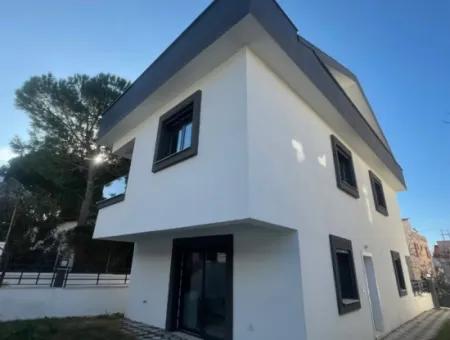 Özdere De Tek Müstakil Denize Yürüme Mesafesi Satılık 2+1 Villa