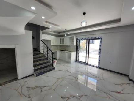 Özdere De Tek Müstakil Denize Yürüme Mesafesi Satılık 2+1 Villa