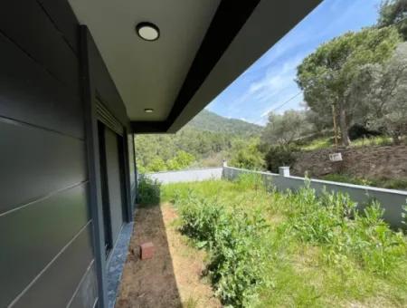 Özdere'de Denize Yürüme Mesafesinde Modern Mimarı Satılık 3+1 Villa