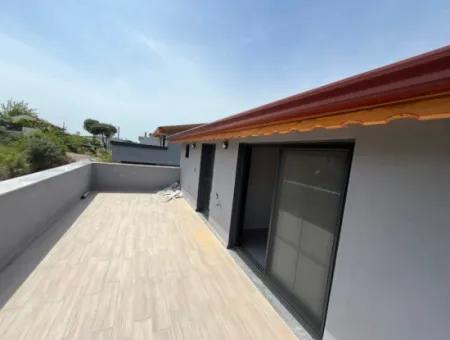 Özdere'de Denize Yürüme Mesafesinde Modern Mimarı Satılık 3+1 Villa